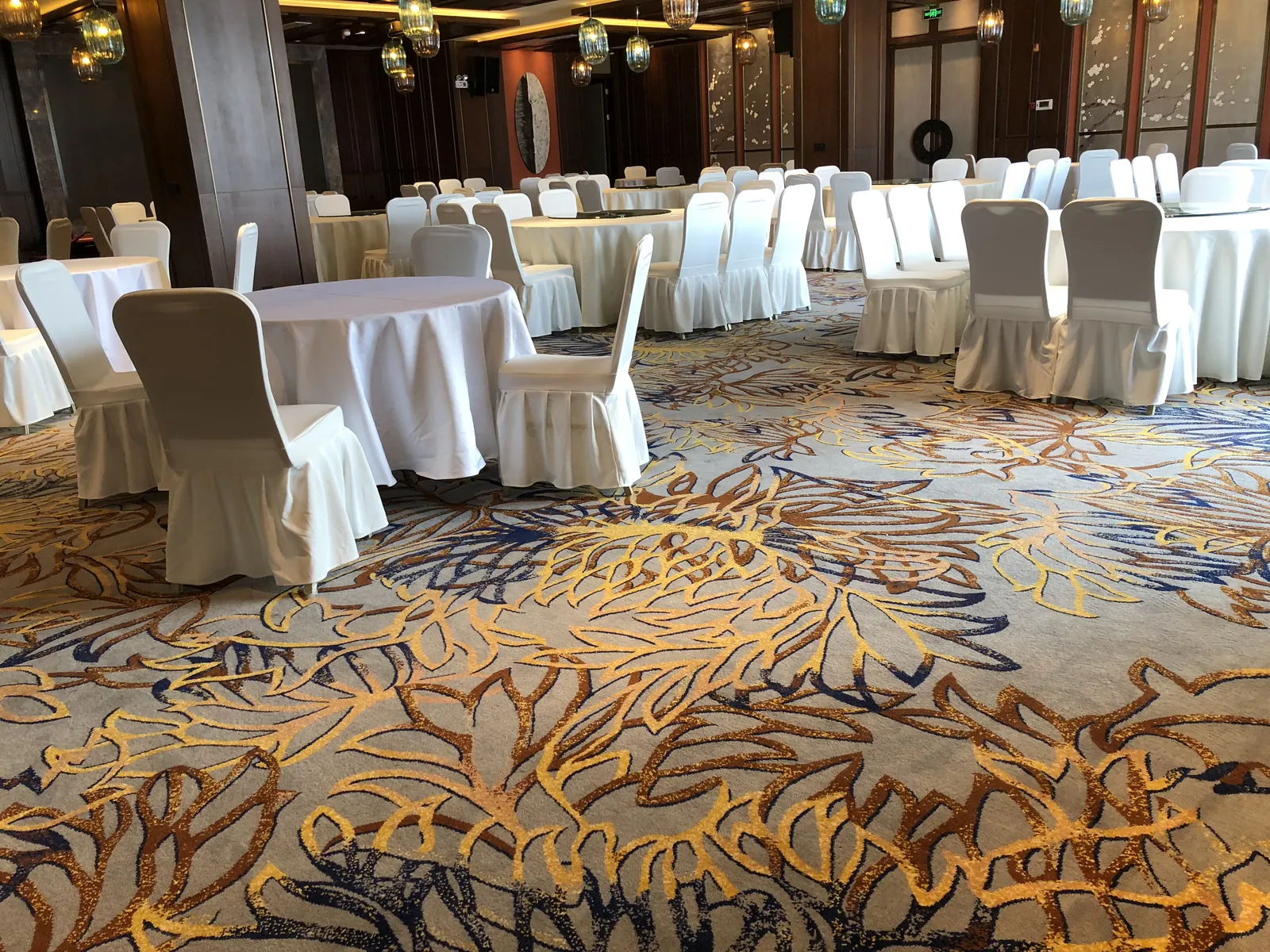 Printed carpet with custom hotel design